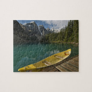 Kajak an einem Steg am Moraine Lake, Banff Puzzle
