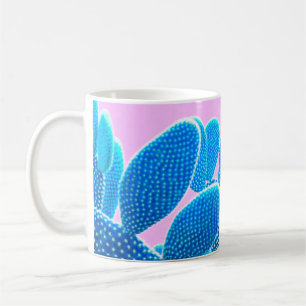 Kaktus blau auf rosa Hintergrund. Mode, m Kaffeetasse