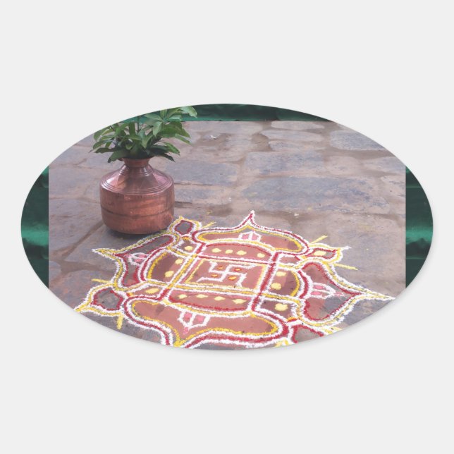 Kalas Vasen-Hakenkreuz rangoli indische Hochzeit Ovaler Aufkleber (Vorderseite)
