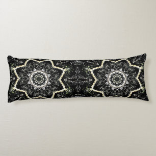 Kaleidoskop Gothic Seitenschläferkissen