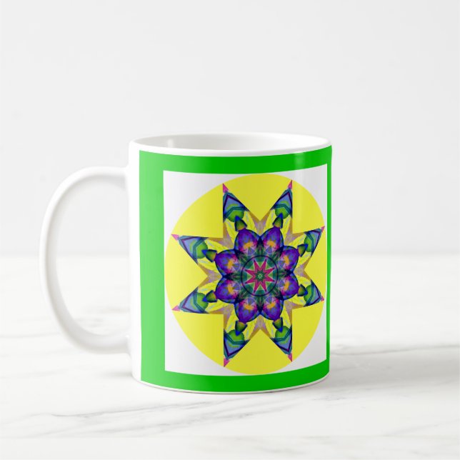 Kaleidoskopischer Mandala-Entwurf 4 des Kaffeetasse (Links)
