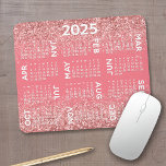 Kalender - Rosa Glitzer Mousepad<br><div class="desc">Rosa und Weiß - Ein 12-Monats-Kalender 2025 mit einem Glitzer gedrucktem Hintergrund. Modernes Aussehen für Ihr Zuhause- oder Schulfach. — Wenn Sie den personalisierten Bereich öffnen, gelangen Sie zu einem erweiterten Designbereich, in dem Sie die Hintergrundfarbe ändern können.</div>