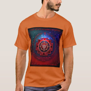 Kali Yantra mit dem großen Fünfzehn-Silben-Mantra T-Shirt