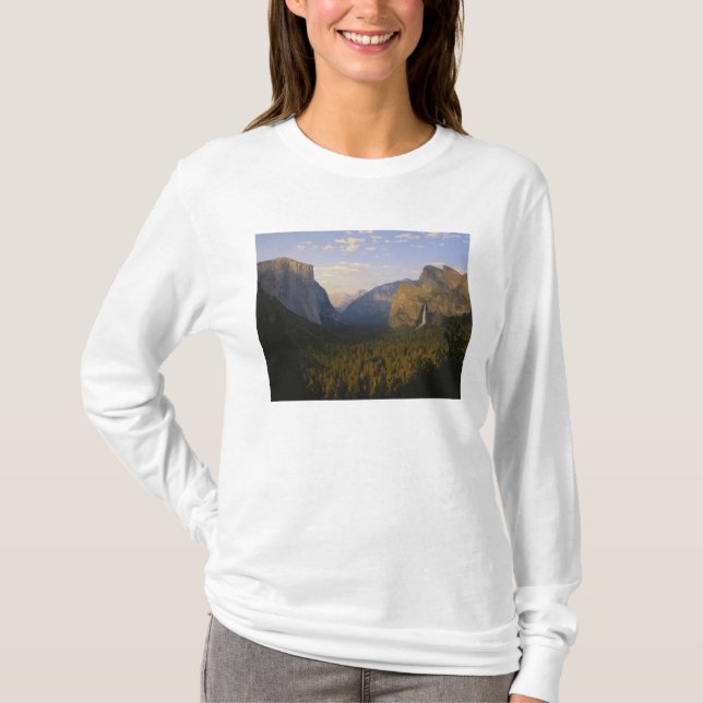 Kalifornien, Yosemite-Nationalpark, Yosemite T-Shirt (Vorderseite)
