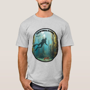 Kalifornischer Freediver mit Kelp und Fisch URM T-Shirt