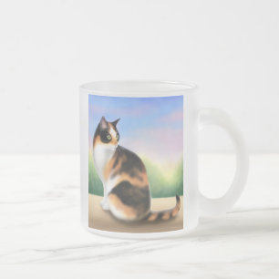 Kaliko-Katze an der Sonnenuntergang-Kaffee-Tasse Mattglastasse