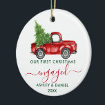 Kalligrafie Truck Erstes Verlobtes FOTO Keramik Ornament<br><div class="desc">Moderne Trendy Kalligraphie Drehbuch Unser erstes Verlobtes Weihnachtsgeschmuck beinhaltet Watercolor Vintag Red Truck mit Weihnachtsbaum - Forest Green & Red Script. Foto zurück.</div>