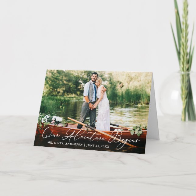 Kalligrafie Unser Abenteuer beginnt mit Hochzeitsf Dankeskarte (Vorderseite)