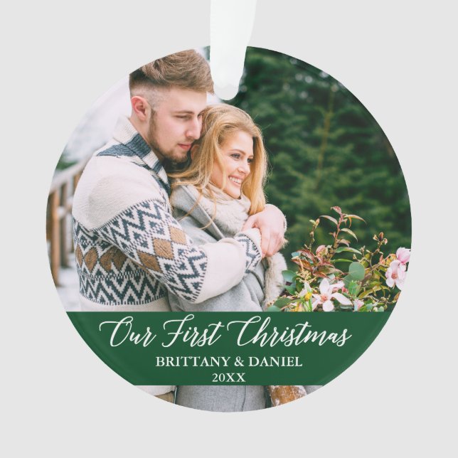 Kalligrafie Unser erstes Weihnachtspaar Grün Ornament (Vorderseite)