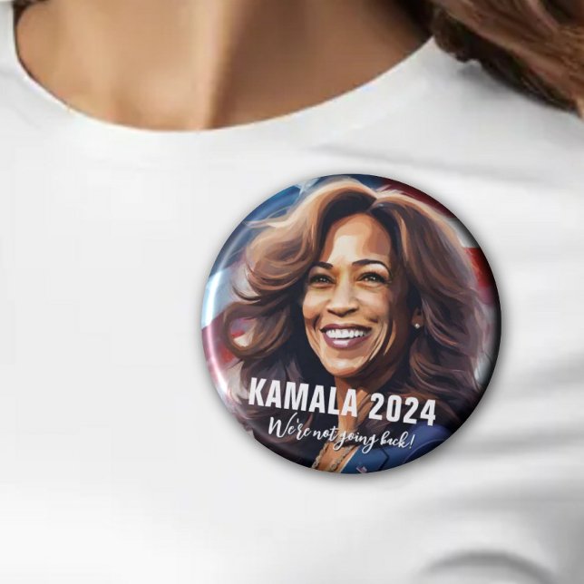 Kamala Harris 2024 geht nicht zurück zur grafische Button (KAMALA HARRIS 2024 Modern Graphic Art Image with Not Going Back quote.)