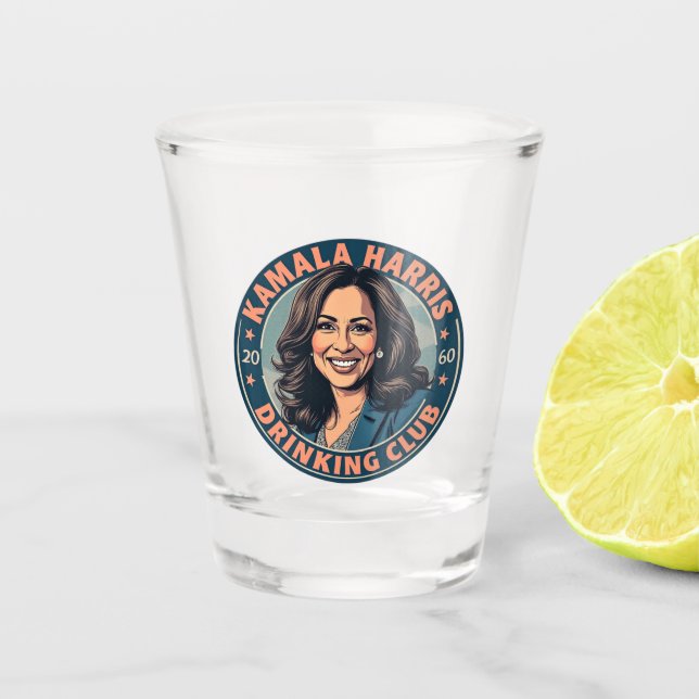 Kamala Harris Drinking Club Schnapsglas (Vorderseite)