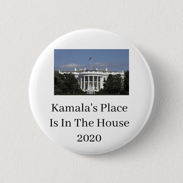Kamala Harris Place befindet sich im Knopf des Wei Button (Vorderseite)