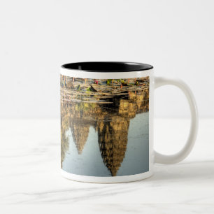 Kambodscha, Angkor Wat. Gedenken an den Tempel Zweifarbige Tasse