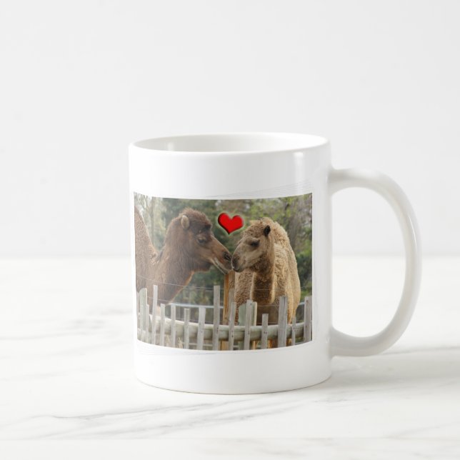 Kamel LIEBE - KEINE GRENZEN Tasse (Rechts)