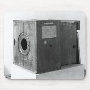 Kamera von Joseph Nicephore Niepce, c.1816-22 Mousepad