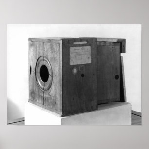 Kamera von Joseph Nicephore Niepce, c.1816-22 Poster