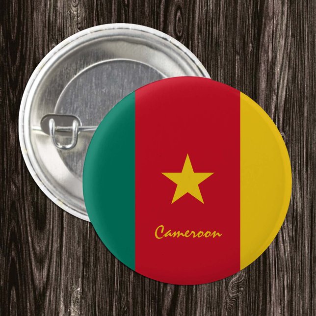 Kamerun-Taste, patriotische Kameruner Fahne-Mode Button (Von Creator hochgeladen)