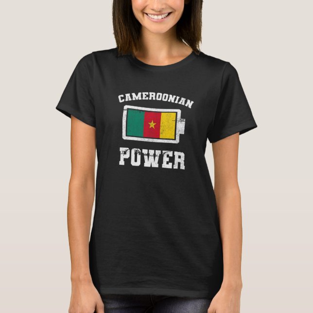 Kameruner Power-Flag mit Kameruner Flagge T-Shirt (Vorderseite)