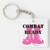 Kampf-bereite rosa Militärstiefel