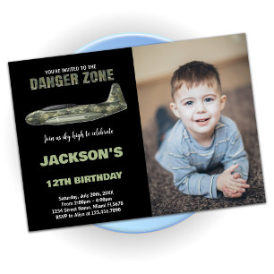 Kampf Jet Birthday Einladungen Schwarz mit Foto