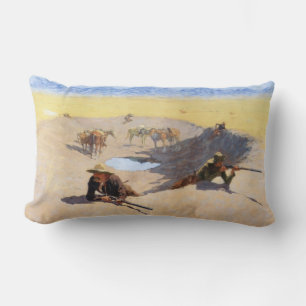 Kampf um die Wasserstelle (von Frederic Remington) Lendenkissen