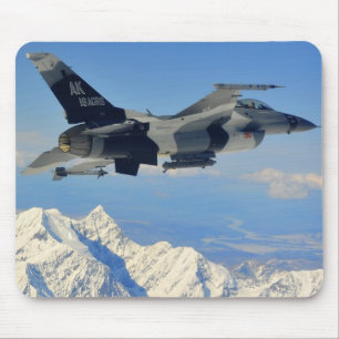 Kämpfender Falke F-16 Mousepad