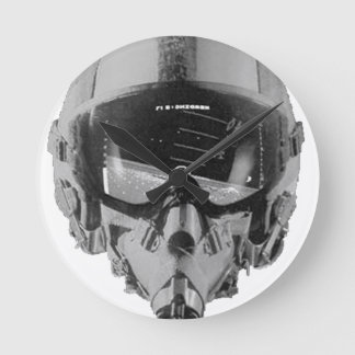Kampfflugzeug-Helm und Höhenmesser Runde Wanduhr