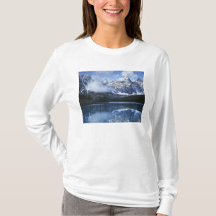 Kanada, Alberta, Banff National Park, Lake T-Shirt
