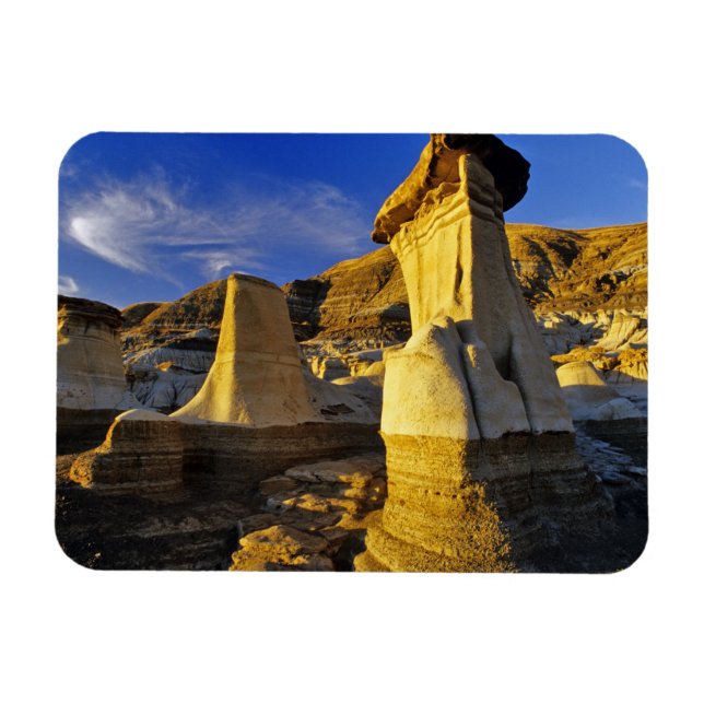 Kanada, Alberta, Drumheller. Hoodoos. Magnet (Horizontal)
