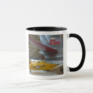 Kanada, Alberta, Edmonton: Alberta Aviation 2 Tasse