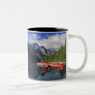 Kanada, Alberta, Moraine Lake. Der Glanz Zweifarbige Tasse