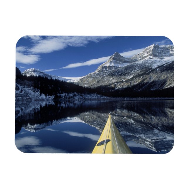 Kanada, British Columbia, Banff. Kayak-Bogen Magnet (Horizontal)