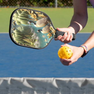 Kanada Gänse inmitten der weinenden Willows Pickleball Schläger