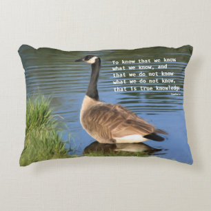 Kanada Goose Confucius Knowledge Quote Dekokissen