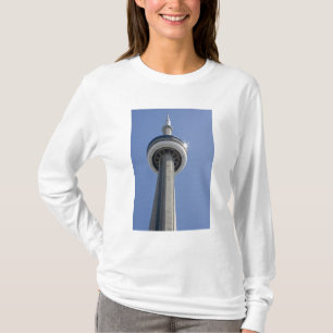 Kanada, Ontario, Toronto. Spitze des CN Tower mit T-Shirt