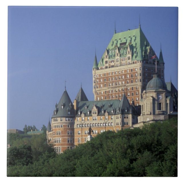 Kanada, Quebec City.  Chateau Frontenac. Fliese (Vorderseite)