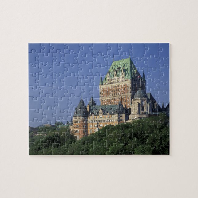 Kanada, Quebec City.  Chateau Frontenac. Puzzle (Horizontal)