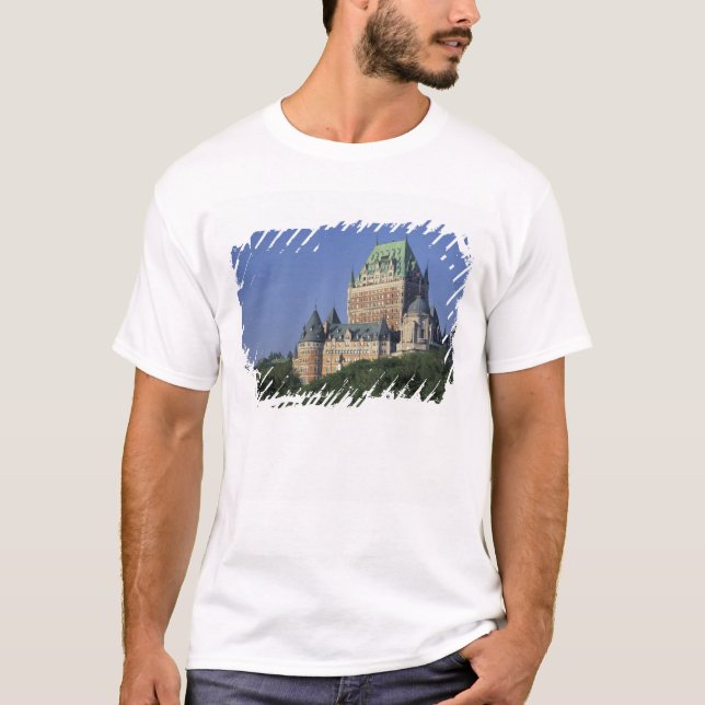 Kanada, Quebec City.  Chateau Frontenac. T-Shirt (Vorderseite)