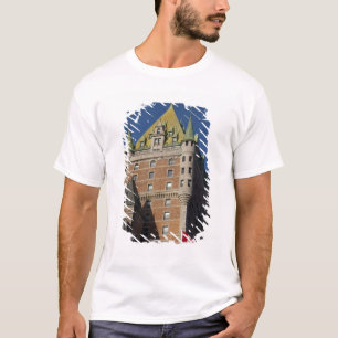 Kanada, Quebec, Quebec City. Fairmont Chateau T-Shirt
