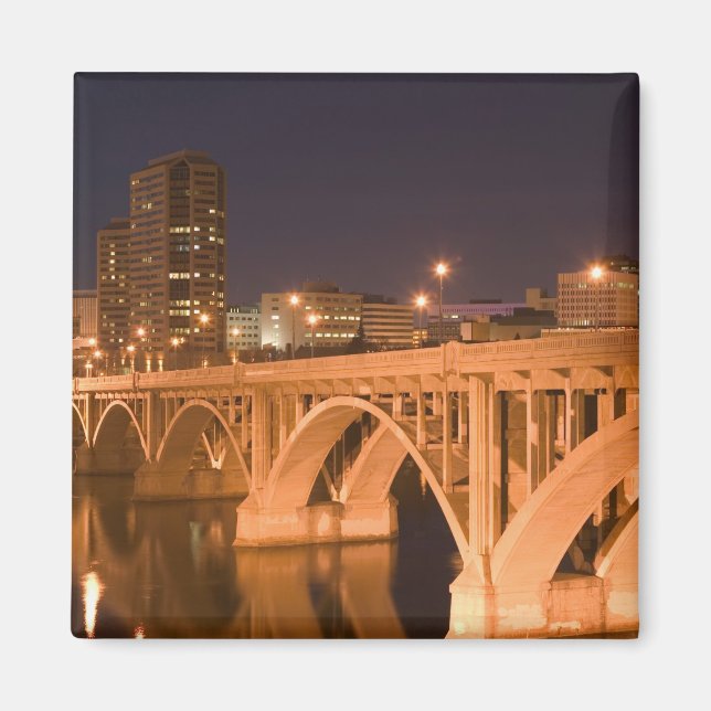 Kanada, Saskatchewan, Saskatoon: Broadway Magnet (Vorne)