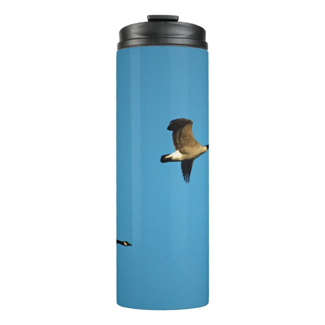 Kanadagänse im Flug   Thermosbecher (Vorderseite)