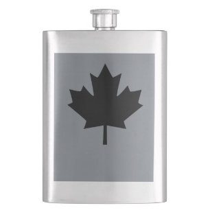 kanadischer Stil mit schwarzem Ahornblätterdach Flachmann