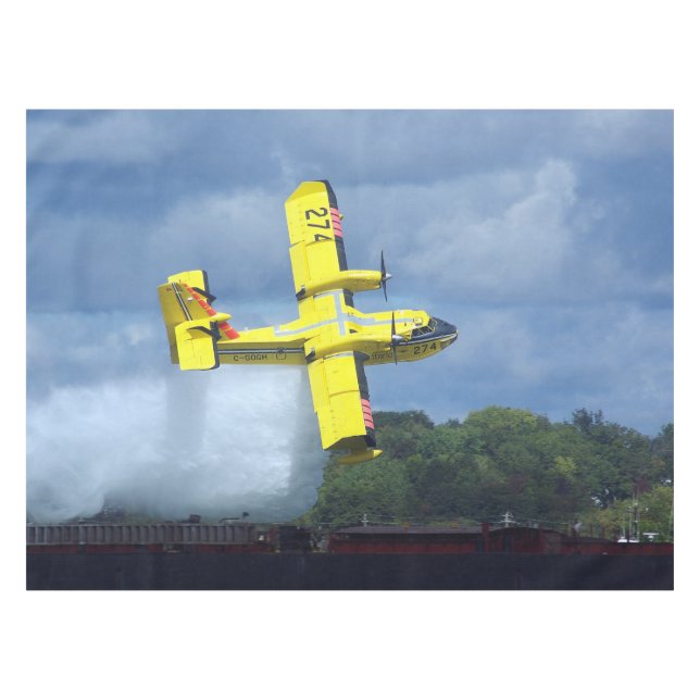 Kanadischer Wasserbomber 274 EL Tischdecke (Vorderseite (Horizontal))