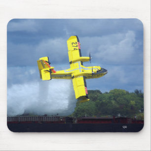 Kanadischer Wasserbomber 274 Mousepad