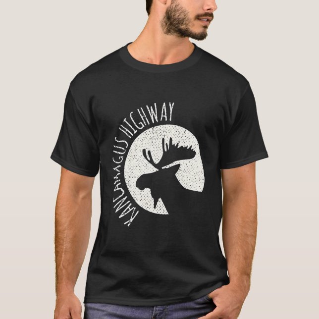 Kancamagus Highway Moose Graphic New Hampshire T-Shirt (Vorderseite)