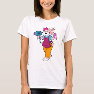 Kaninchen als Friseur mit Fön und Kamin T-Shirt