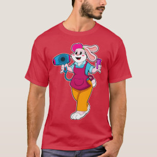 Kaninchen als Friseur mit Haartrockner-Kamm T-Shirt
