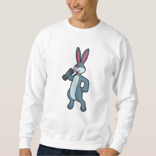 Kaninchen am Krafttraining mit Dumbell Sweatshirt