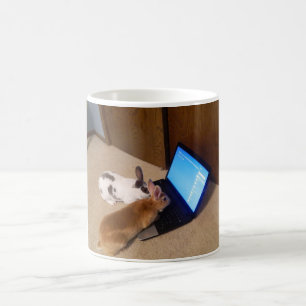 Kaninchen auf Netz durch JokeApptv TM Tasse