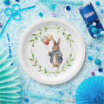 Kaninchen mit farbenfrohen Ballons grüner Kranz